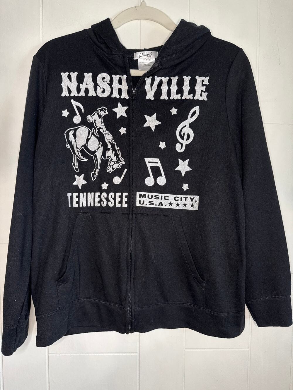 Nashville light weight zip up hoodie medium